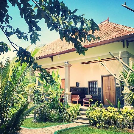 Jassri Homestay Пемутеран Экстерьер фото