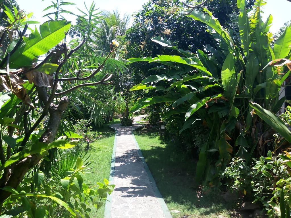 Jassri Homestay Пемутеран Экстерьер фото