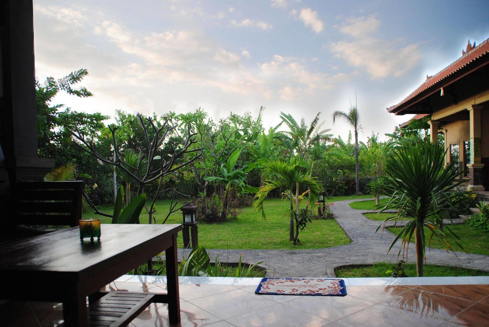 Jassri Homestay Пемутеран Экстерьер фото